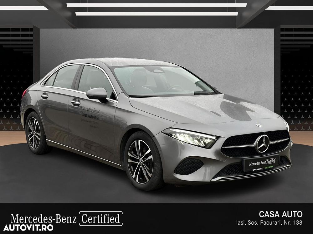 Mercedes-Benz A 220 4MATIC Aut. - 4