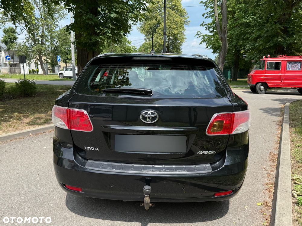 Toyota Avensis 2.0 Prestige NAVI - 14
