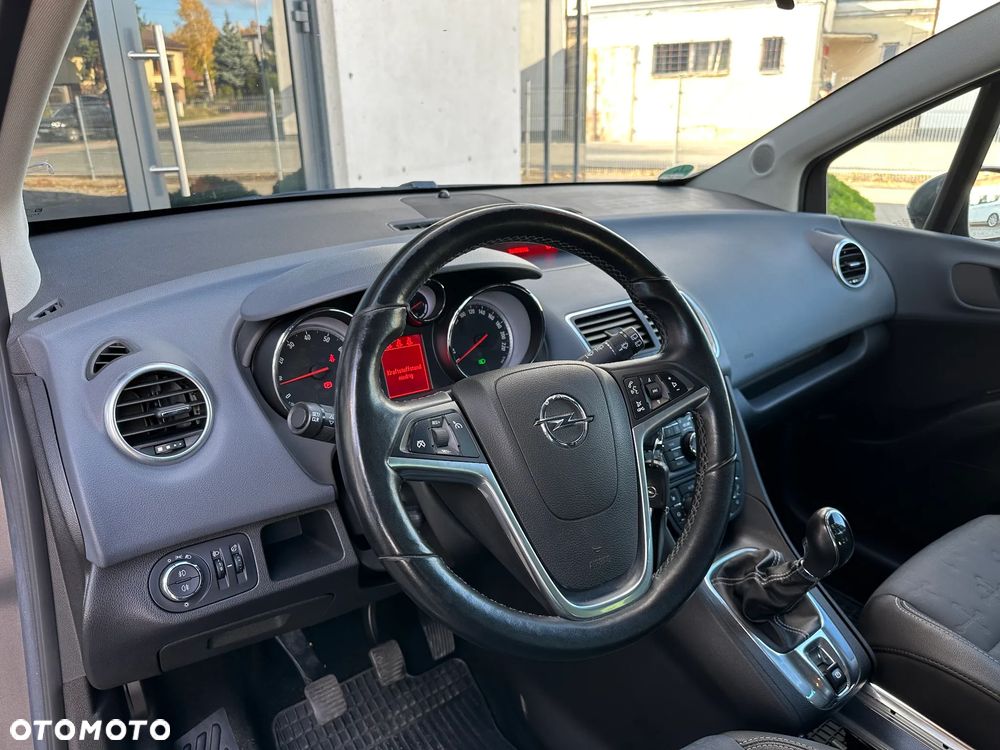 Opel Meriva - 21