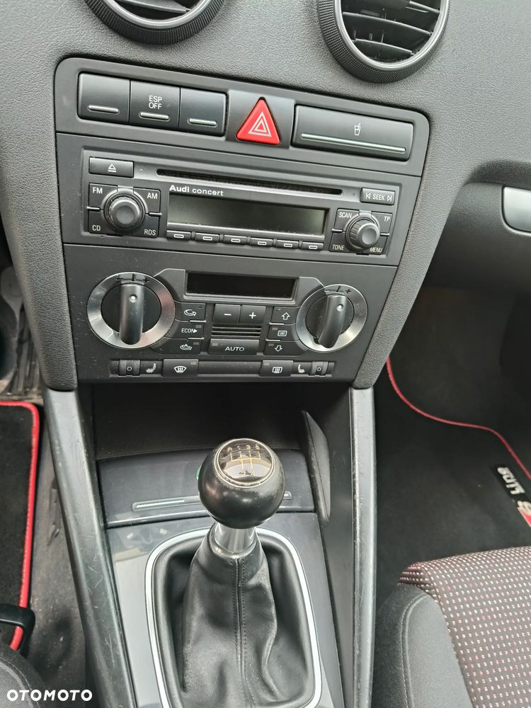 Audi A3 Sportback - 13