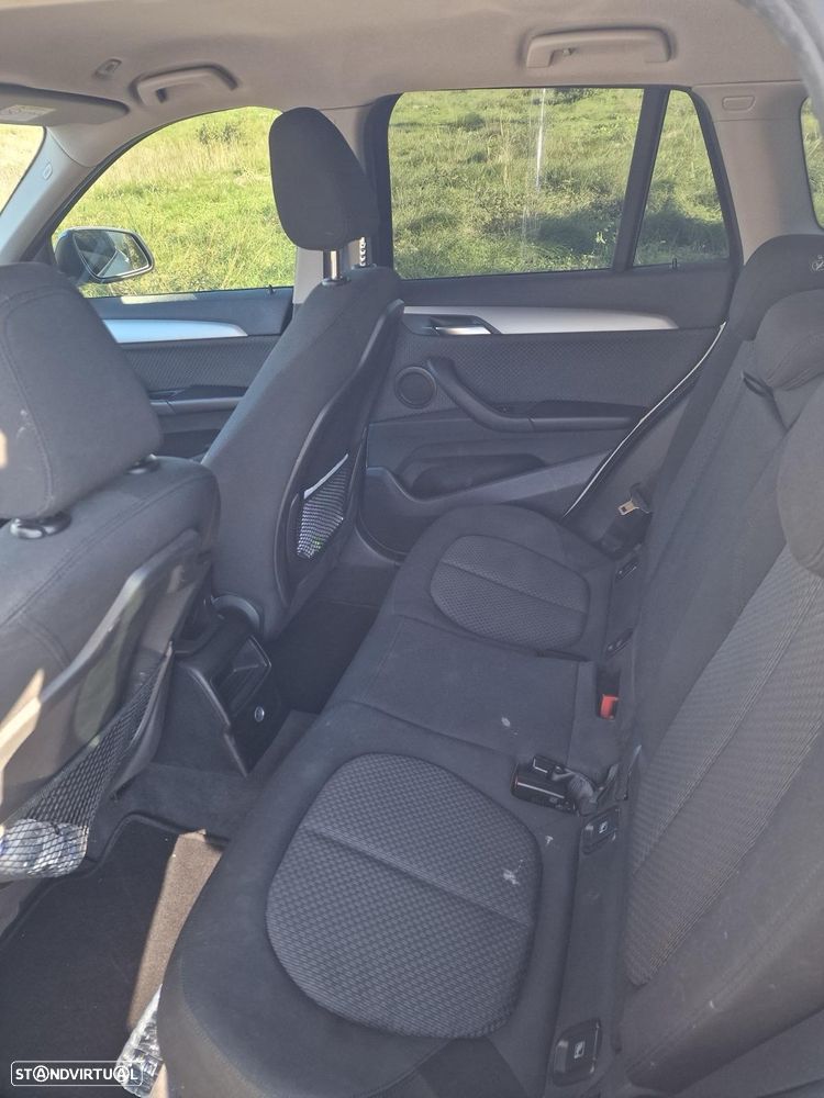 BMW X1 16 d sDrive Advantage - 7