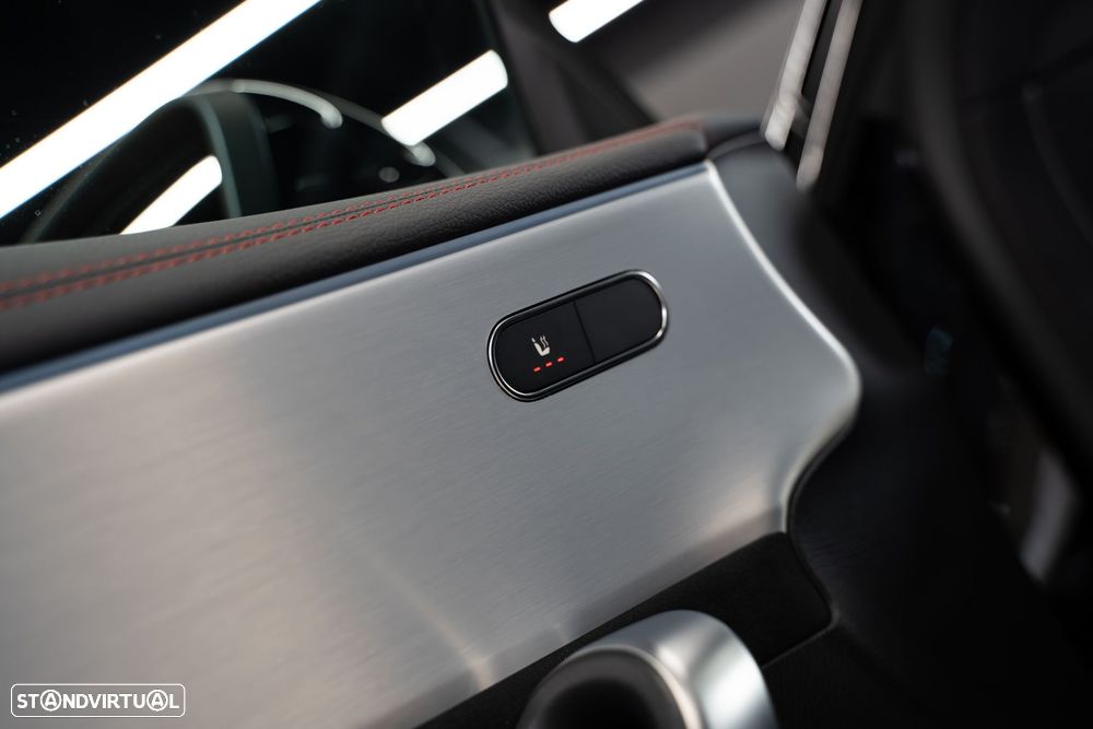 Mercedes-Benz CLA 250 e 8G-DCT Edition AMG Line - 18