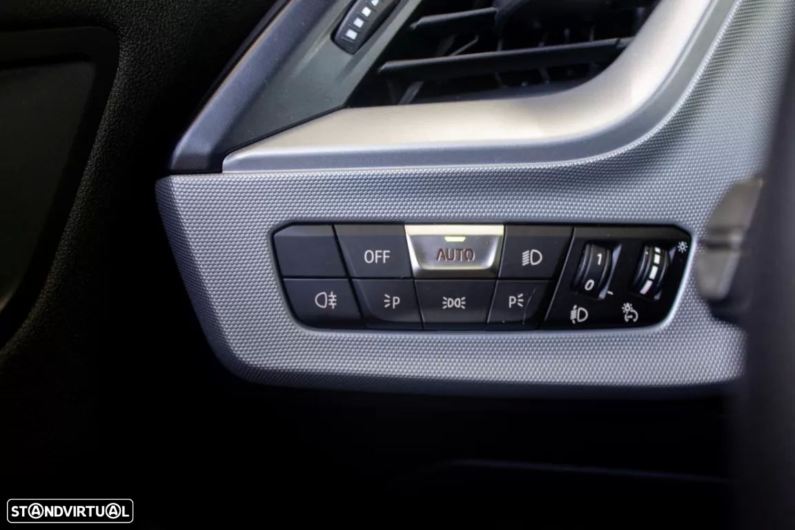 BMW 116 d Advantage Auto - 19
