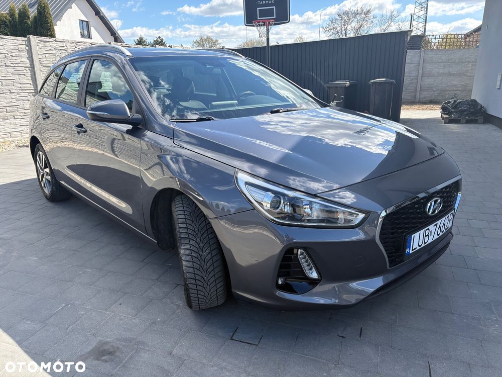 Hyundai i30 i30cw 1.6 CRDi Automatik Trend - 24