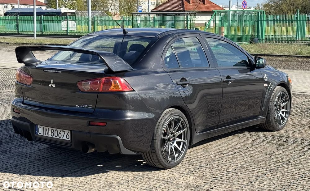Mitsubishi Lancer Evolution GSR - 6