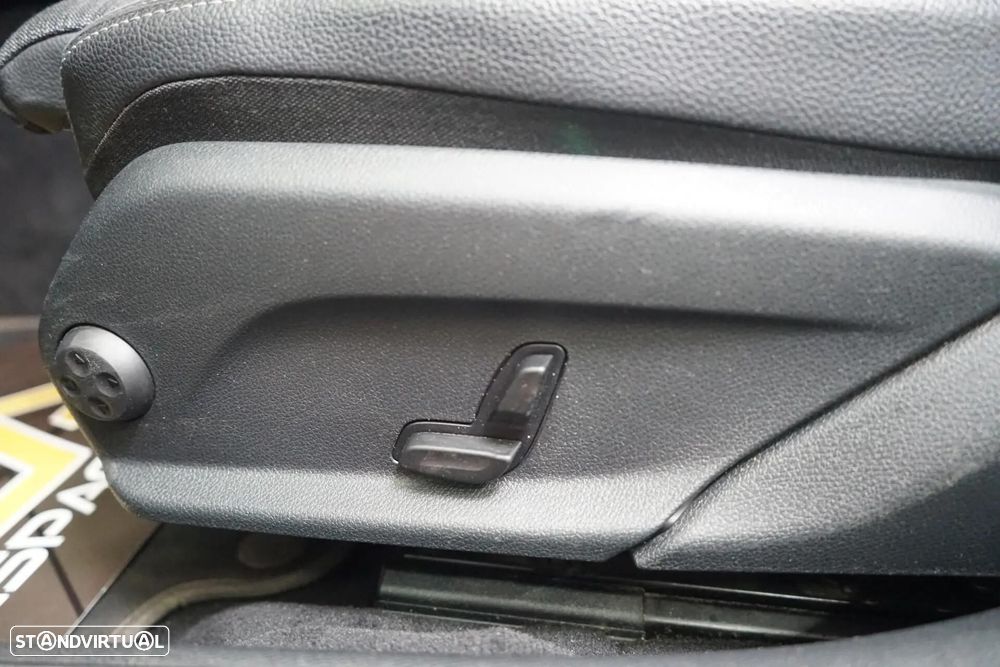 Mercedes-Benz C 350 e T 7G-TRONIC Edition - 23