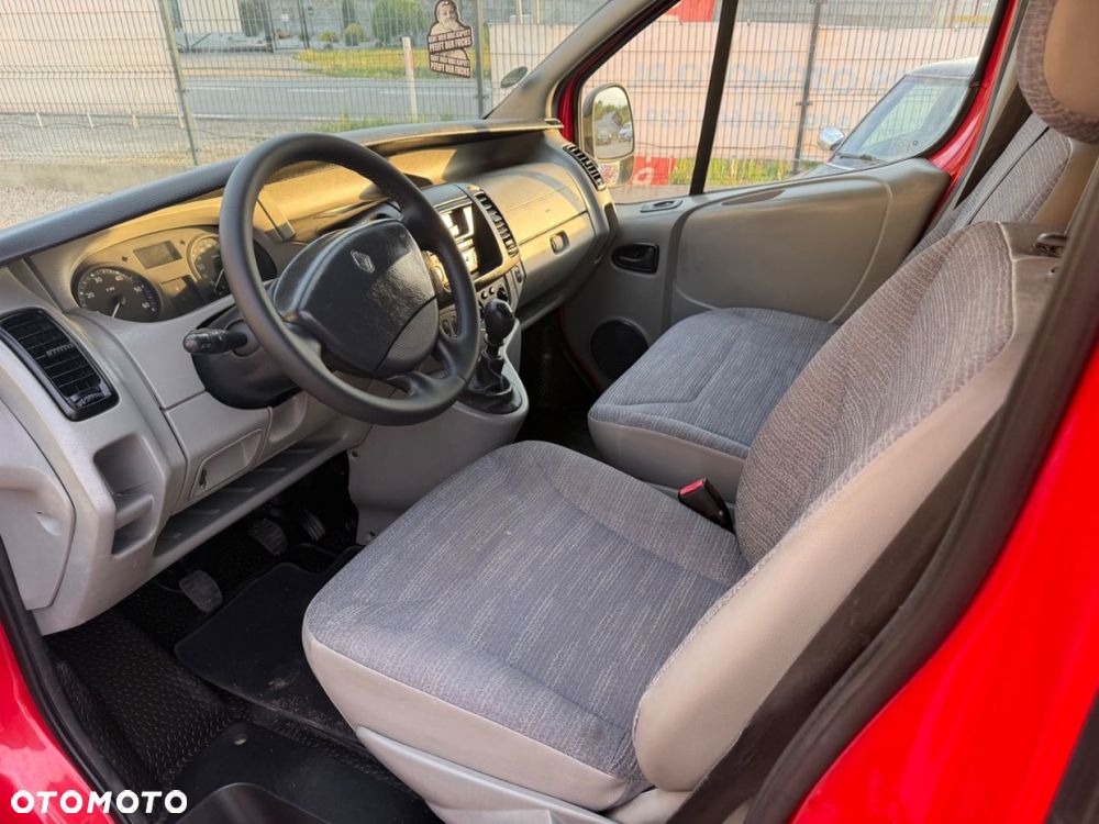 Renault Trafic - 6