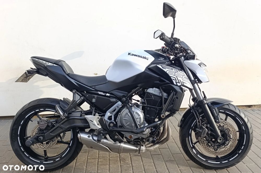 Kawasaki Z 650 - 7