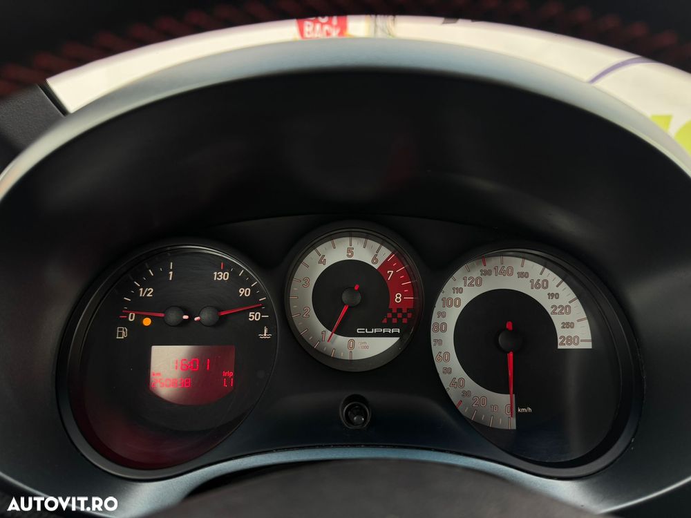 Seat Leon 2.0 T FSI Cupra - 25