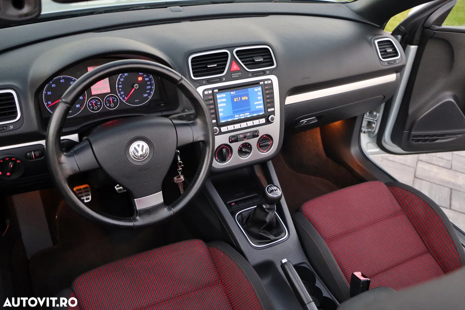 Volkswagen Eos 2.0 FSI Individual Chrom - 12