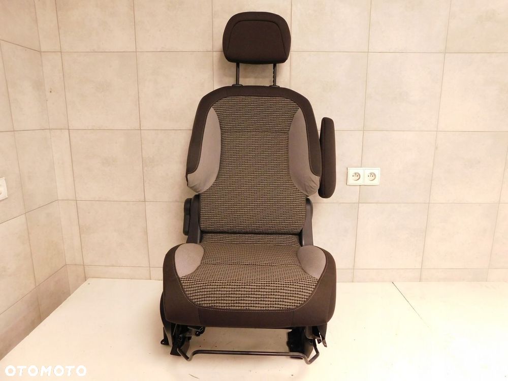 PEUGEOT PARTNER II FOTEL PASAŻERA - 1