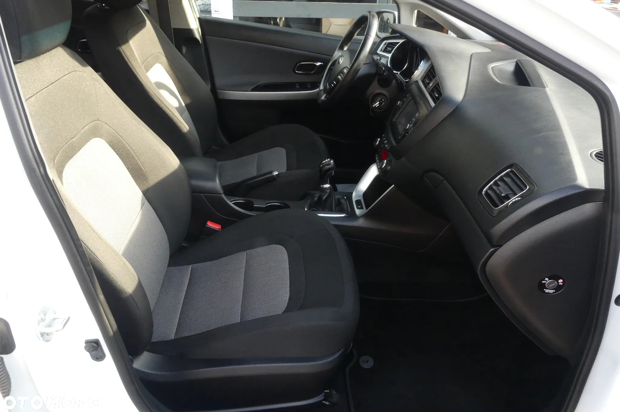 Kia Ceed Cee'd 1.6 CRDi Smart Plus - 7
