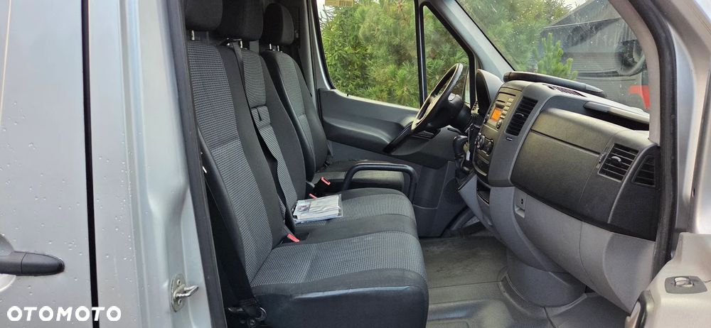 Mercedes-Benz Sprinter - 18