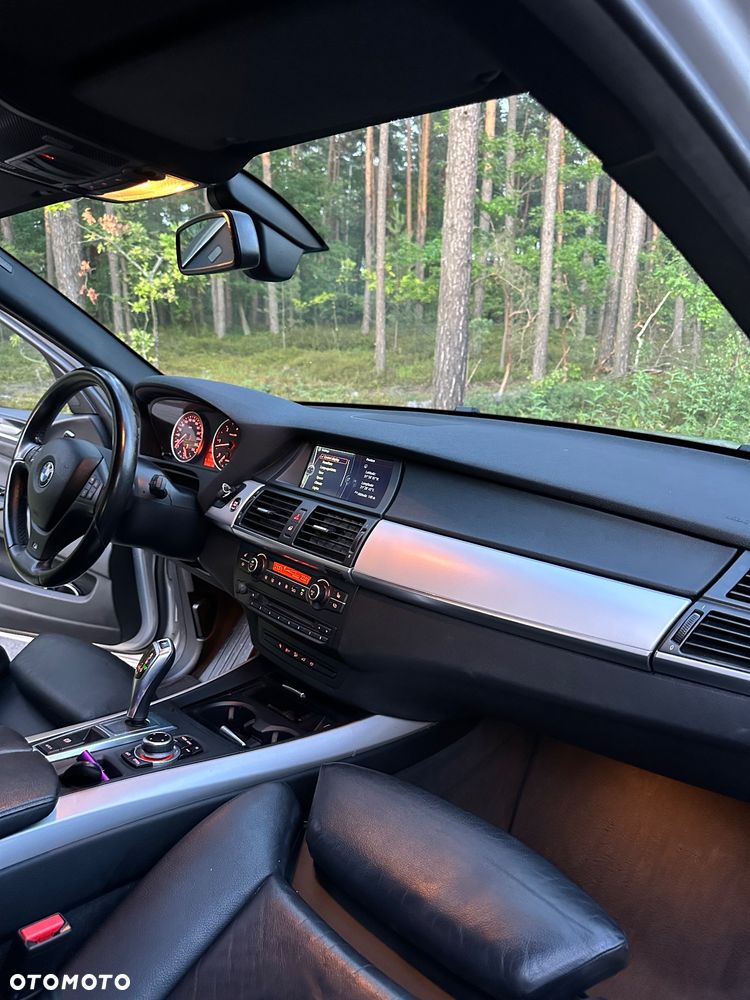 BMW X5 4.0d xDrive - 12