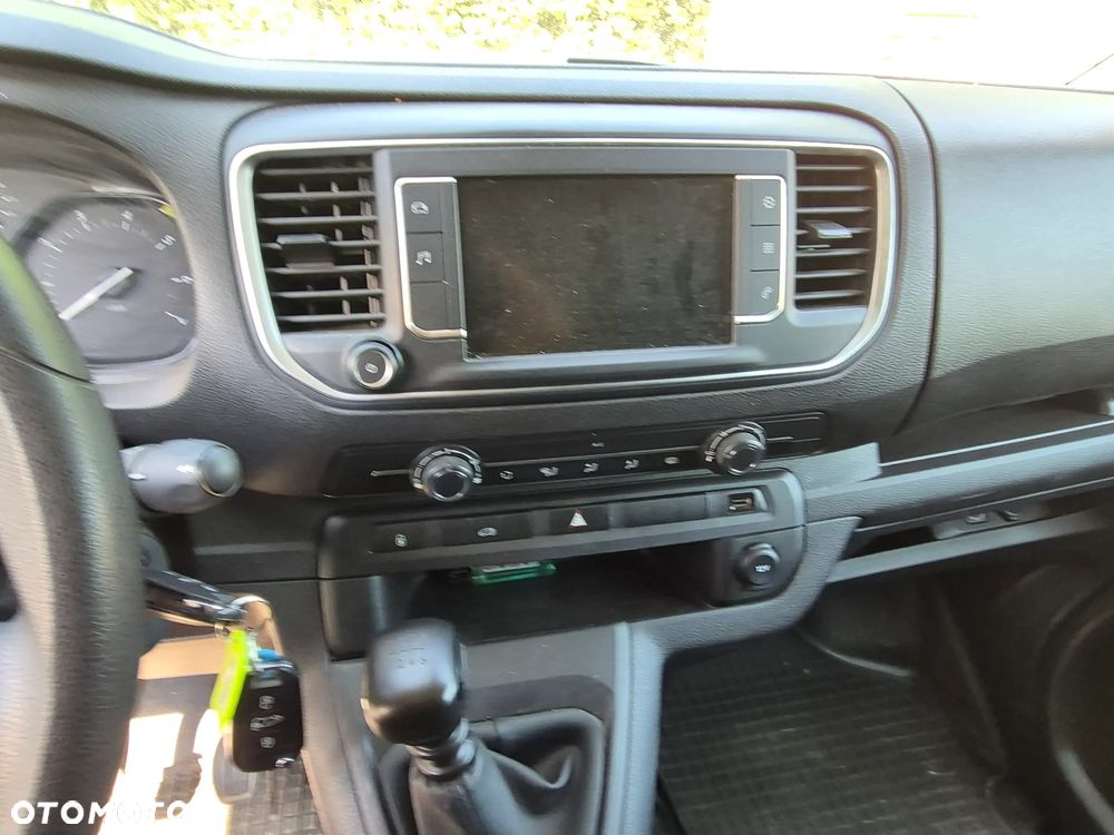 Opel Vivaro - 7