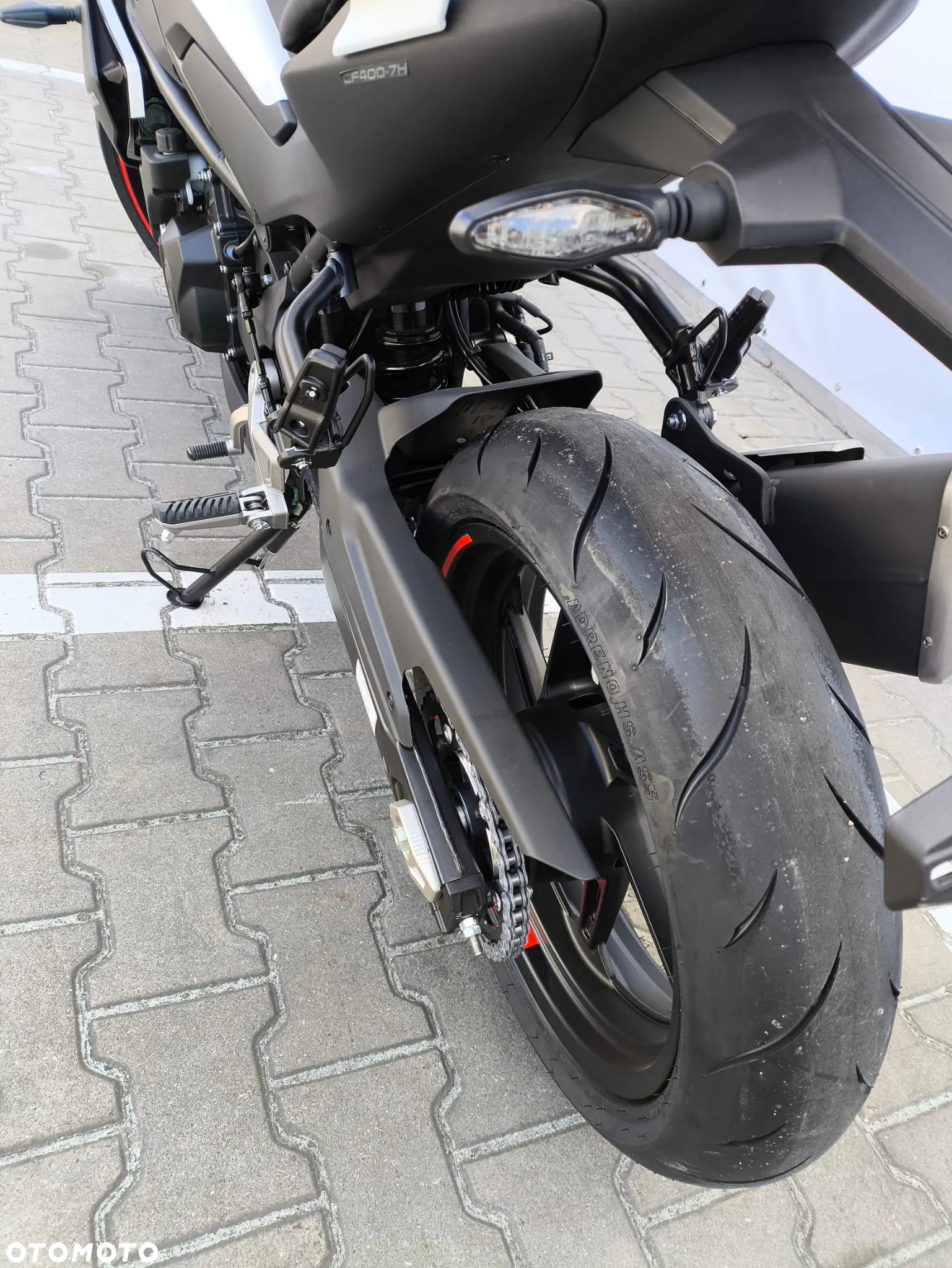 CFMoto NK - 11