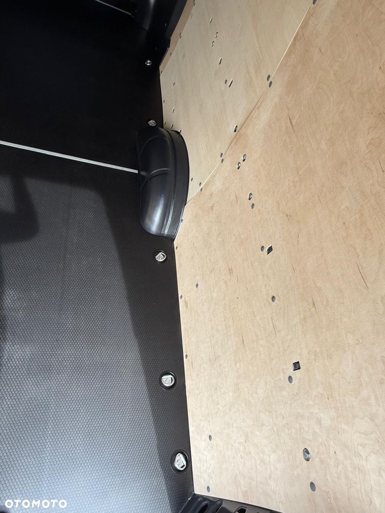 Iveco SPECJALNA CENA – ostatnie sztuki !!! AUTOMAT 7 OSOBOWE MAX DŁUGIE - ZABUDOWA W CENIE - 14