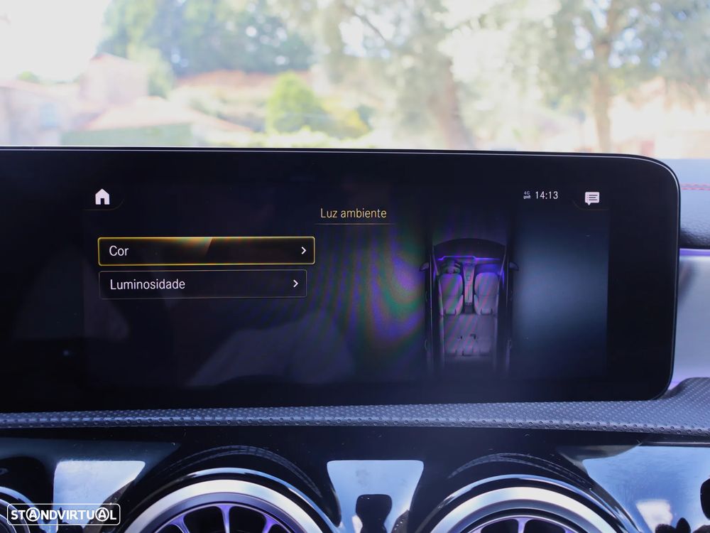 Mercedes-Benz CLA 250 e 8G-DCT AMG Line - 21