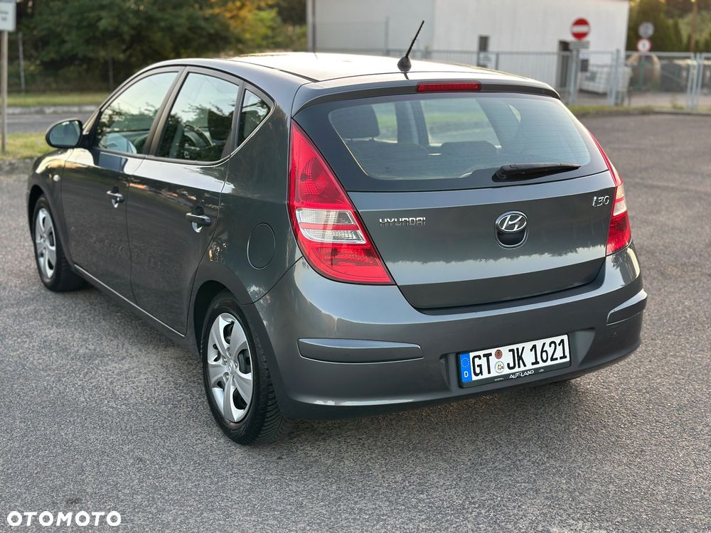 Hyundai i30 1.4 Edition Plus - 14