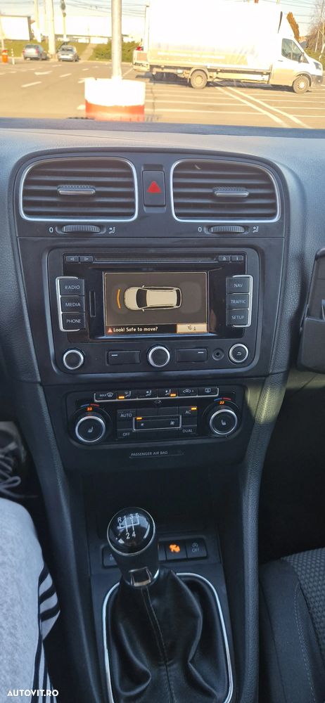 Volkswagen Golf 1.6 TDI - 15