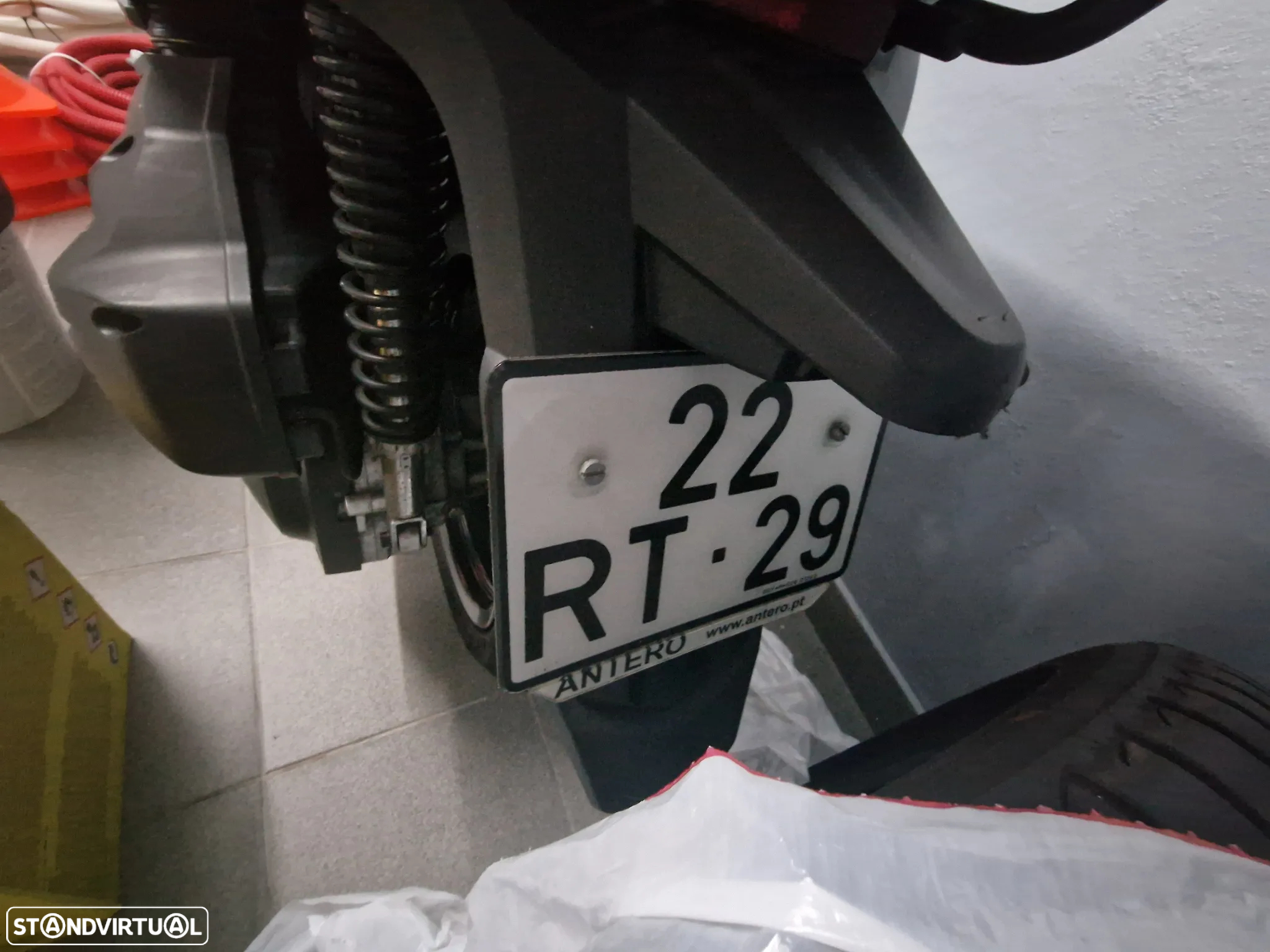 Sym GTS R - 16