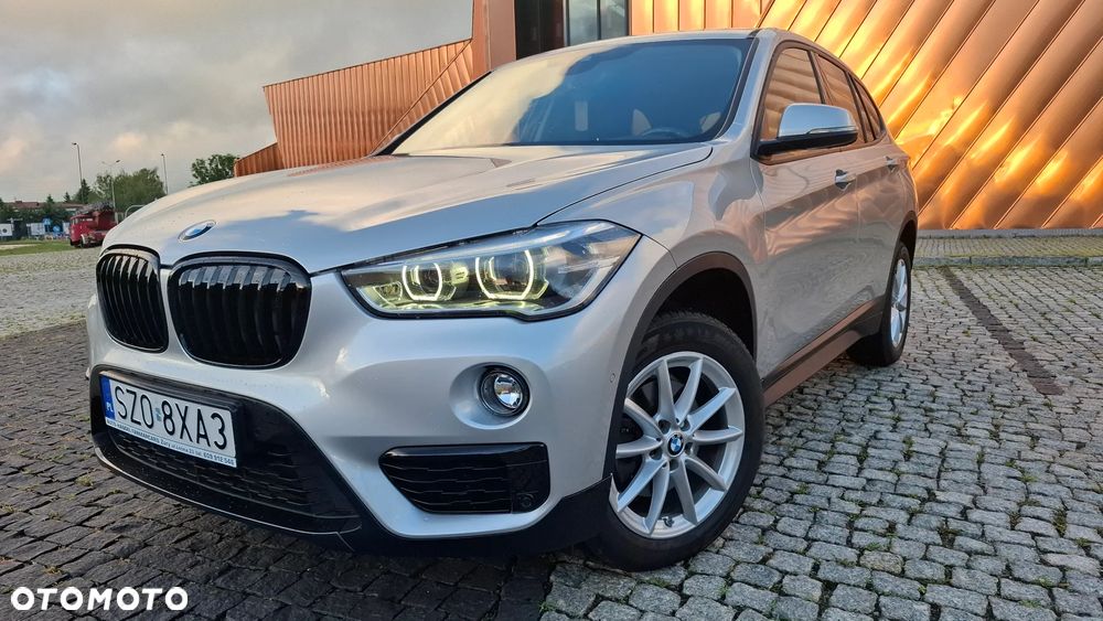 BMW X1 sDrive18i Advantage - 1