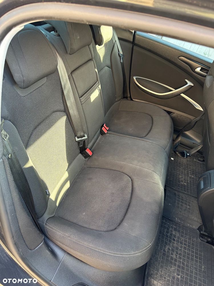 Citroën C5 1.6 HDi Attraction - 6