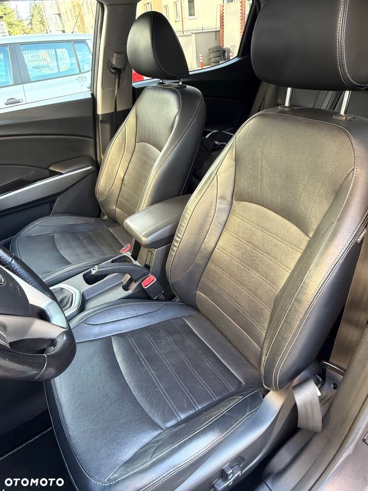 SsangYong/KGM Tivoli e-XDi 160 4WD Quartz - 6