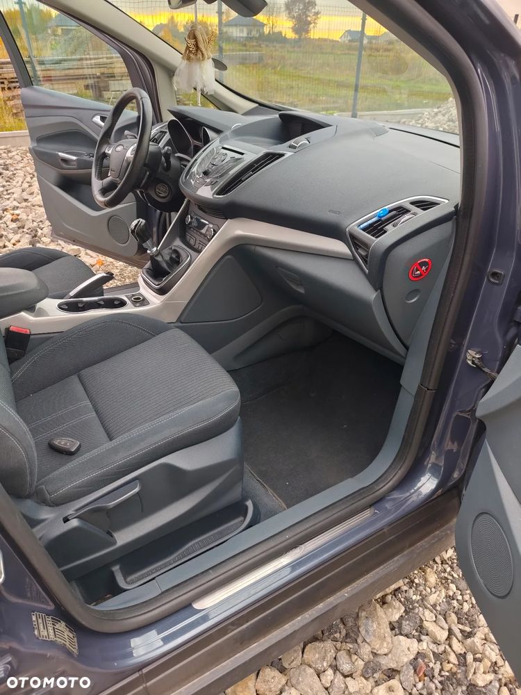 Ford C-MAX 2.0 TDCi Titanium - 13