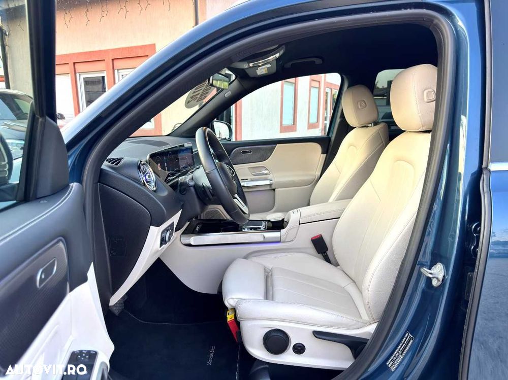 Mercedes-Benz GLB - 17