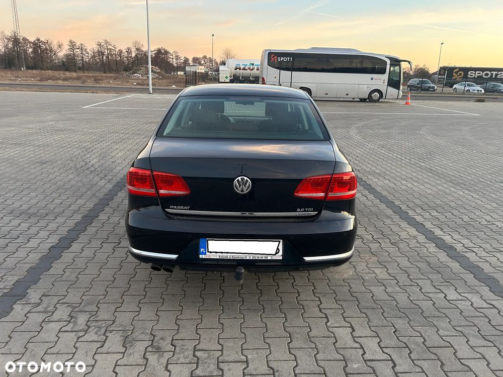 Volkswagen Passat 2.0 TDI Highline DSG - 5