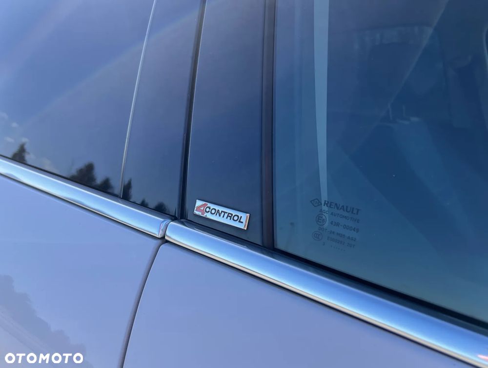 Renault Laguna 2.0 dCi Initiale ESM - 8