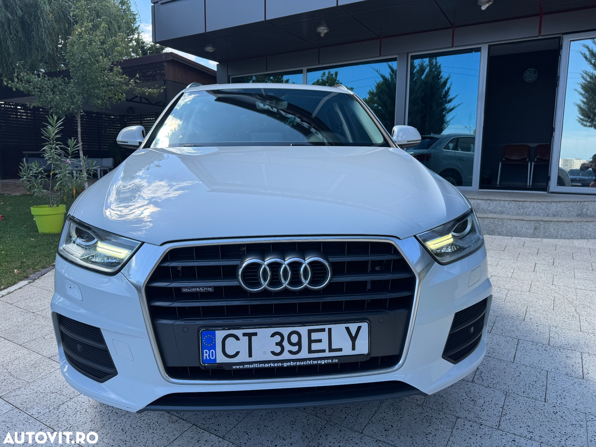 Audi Q3 2.0 TDI Quattro S tronic design - 17