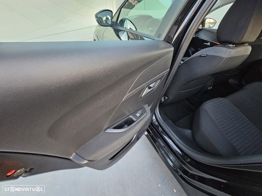 Peugeot e-208 50 kWh Active - 23
