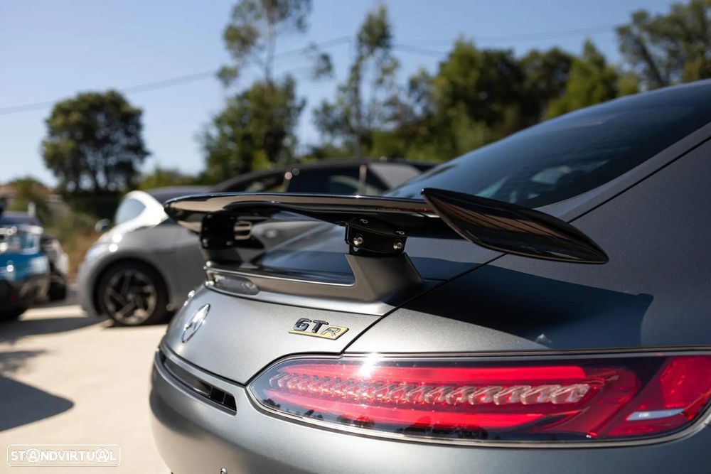 Mercedes-Benz AMG GT R - 47