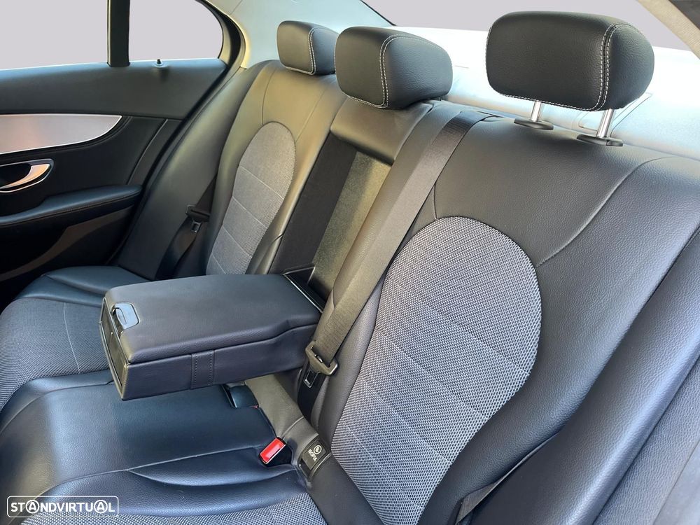 Mercedes-Benz C 200 - 48