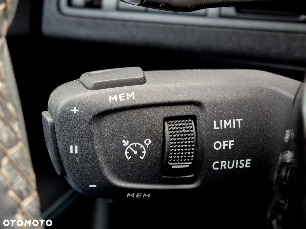 Peugeot 3008 - 15