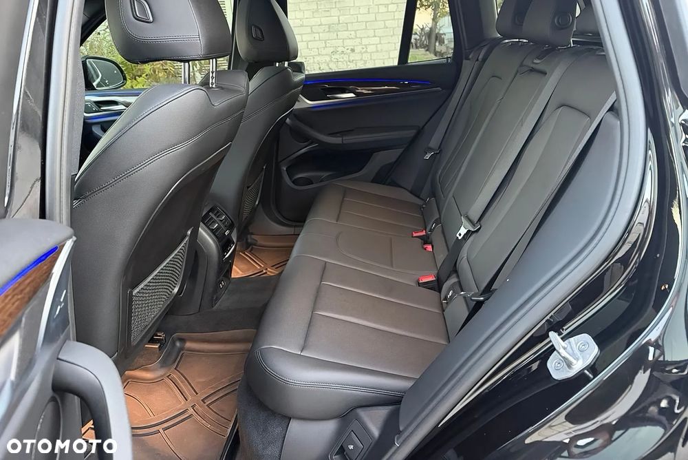BMW X3 xDrive30i xLine - 17