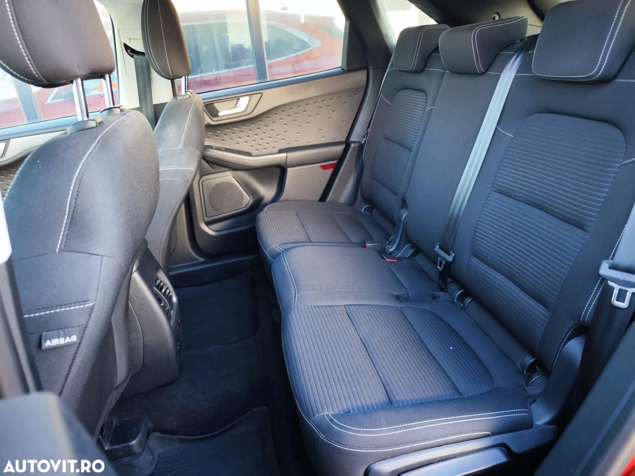 Ford Kuga 1.5 EcoBoost FWD Titanium - 13
