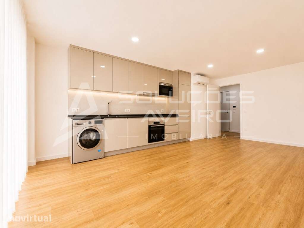 Apartamento T1 Novo e Pronto Habitar - Centro de Aveiro - Grande imagem: 3/9