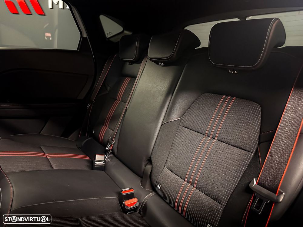 Renault Captur - 16