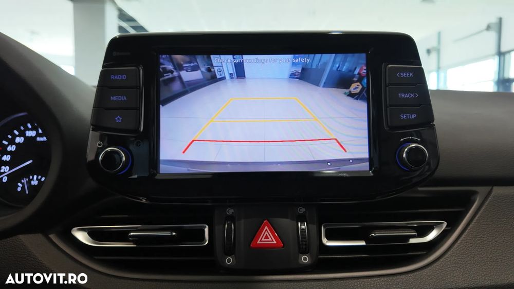 Hyundai i30 1.5 110CP M/T Highway - 28