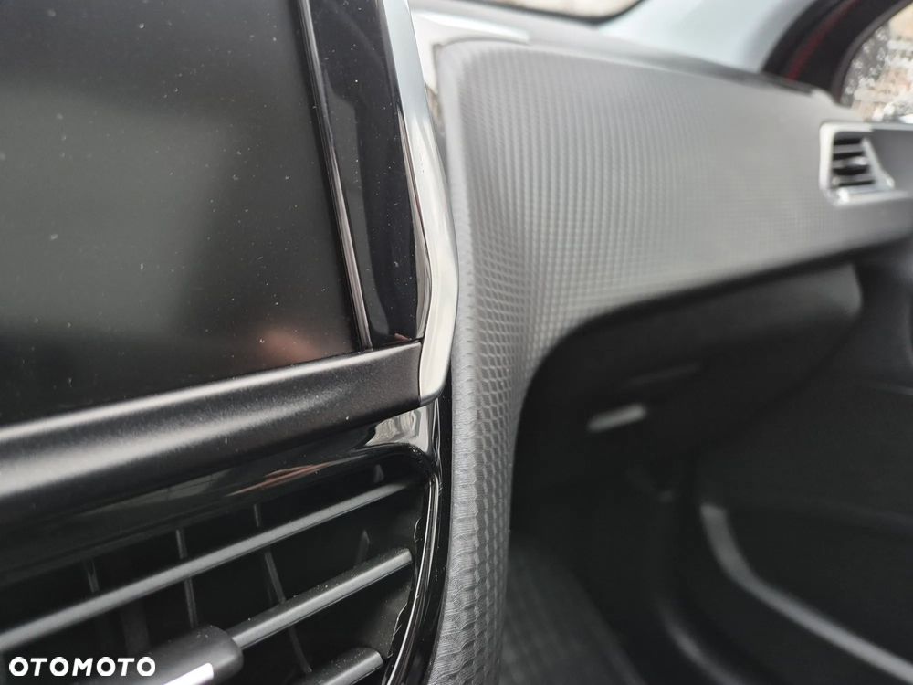 Peugeot 2008 PureTech 110 Stop&Start Allure - 26