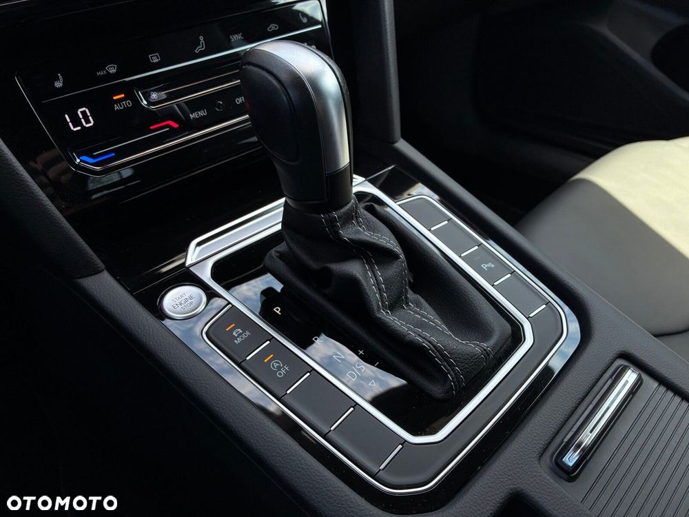 Volkswagen Arteon Shooting Brake 2.0 TDI 4Motion R-Line DSG - 24