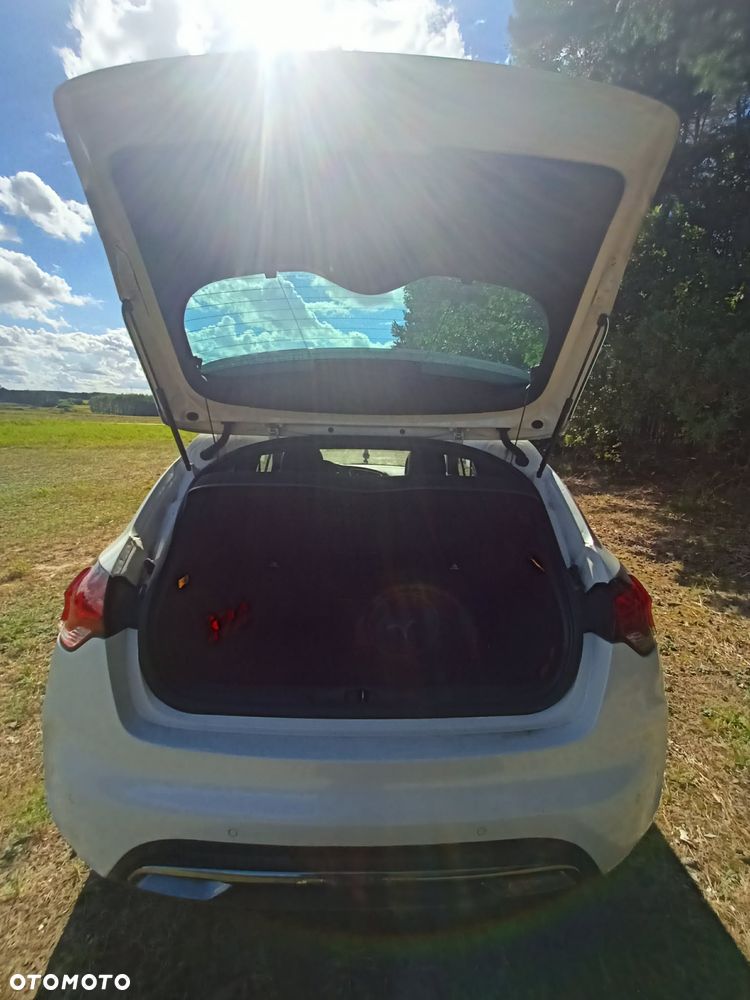 Citroën DS4 2.0 HDi SportChic - 5