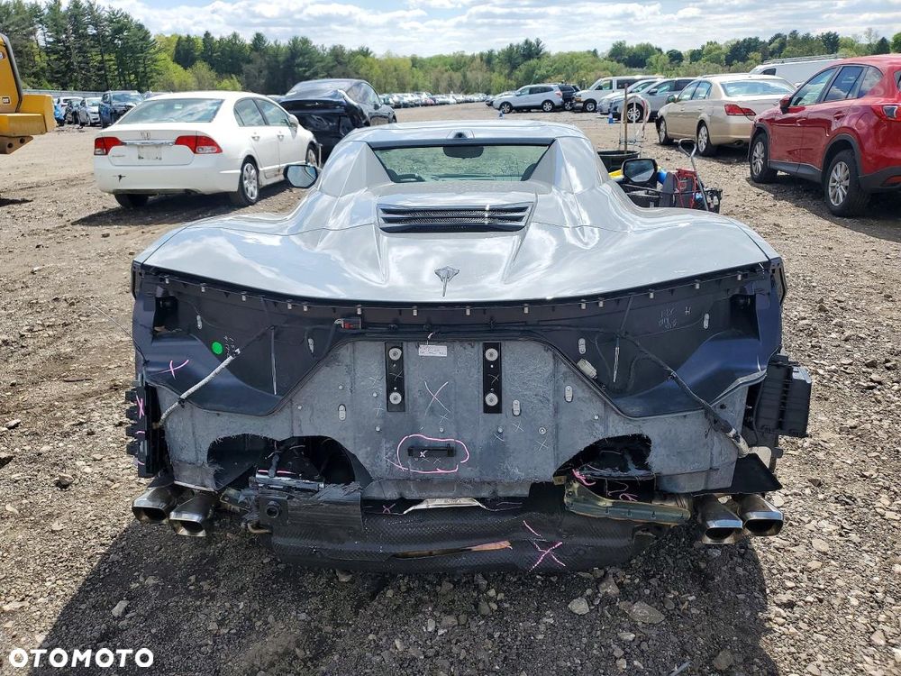 Chevrolet Corvette Stingray 3LT 6.2 V8 Automatik - 6