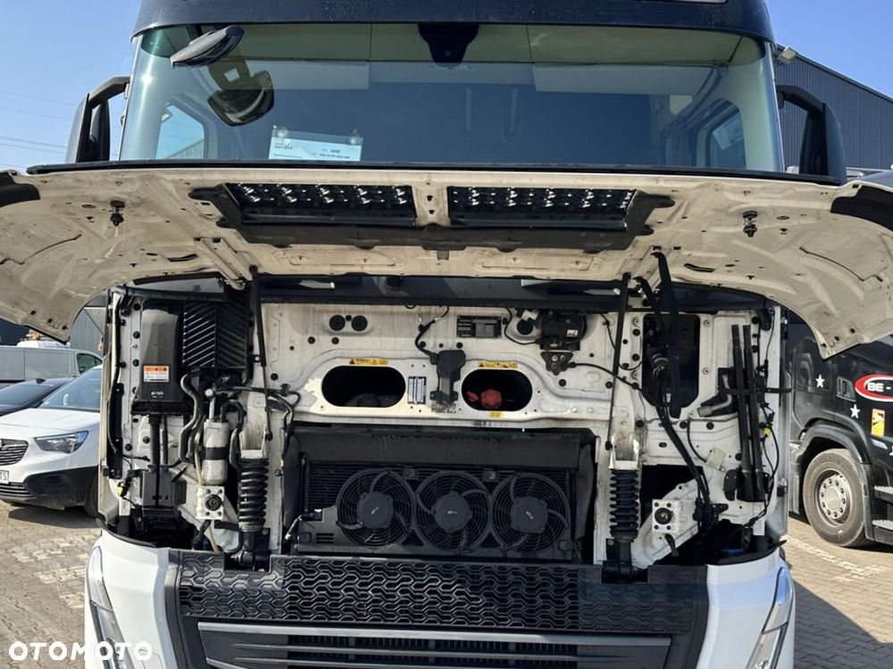 Volvo FH 4X2 460 Globetrotter XXL - 17