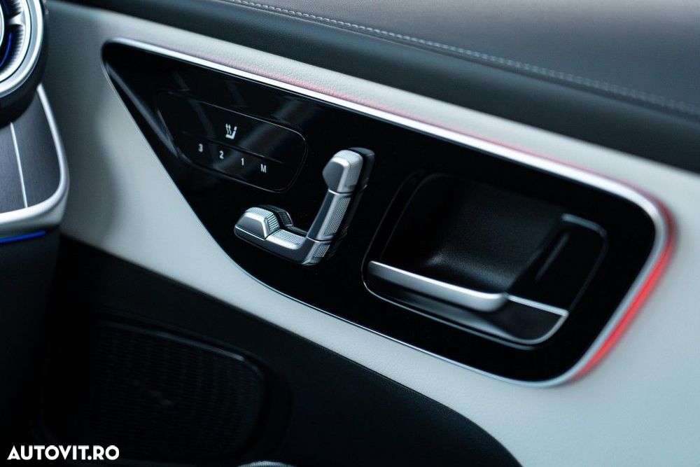 Mercedes-Benz GLC - 29