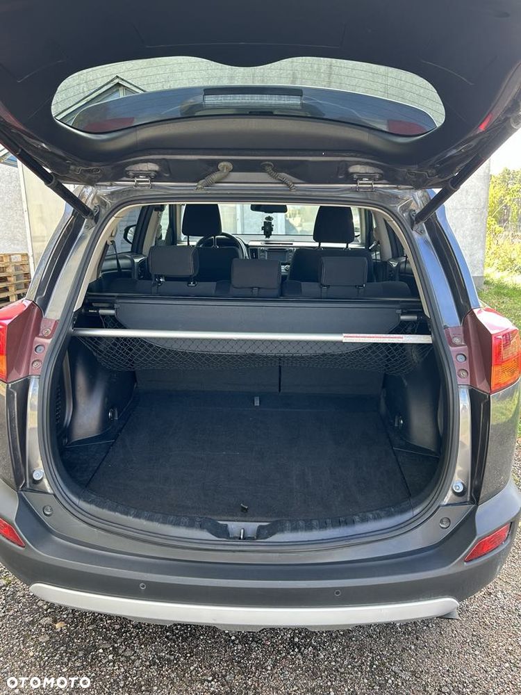 Toyota RAV4 2.0 D-4D Premium - 21