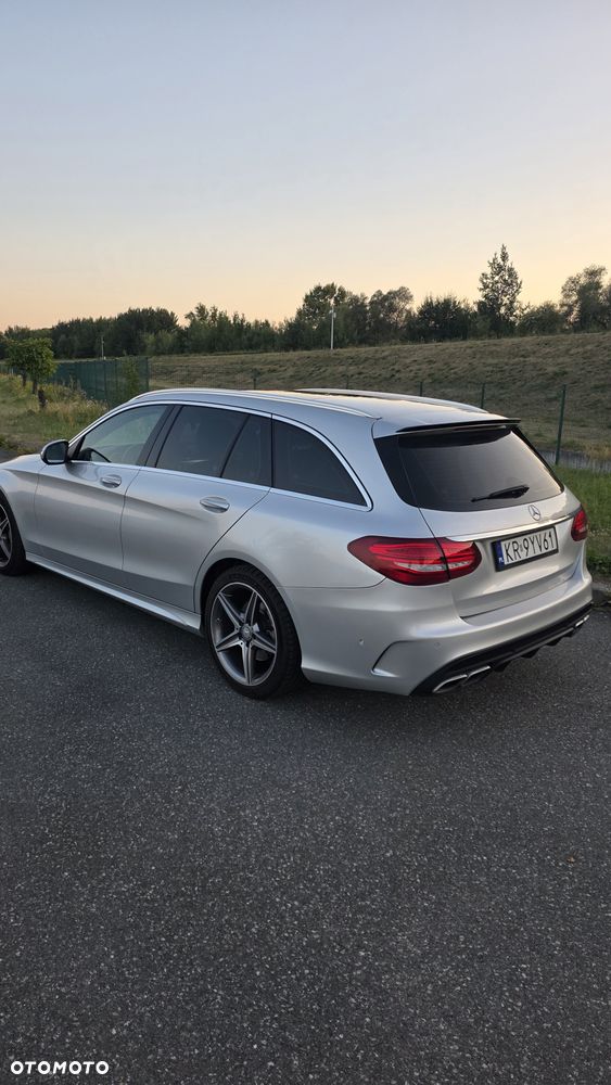 Mercedes-Benz Klasa C 400 4-Matic 7G-TRONIC - 3